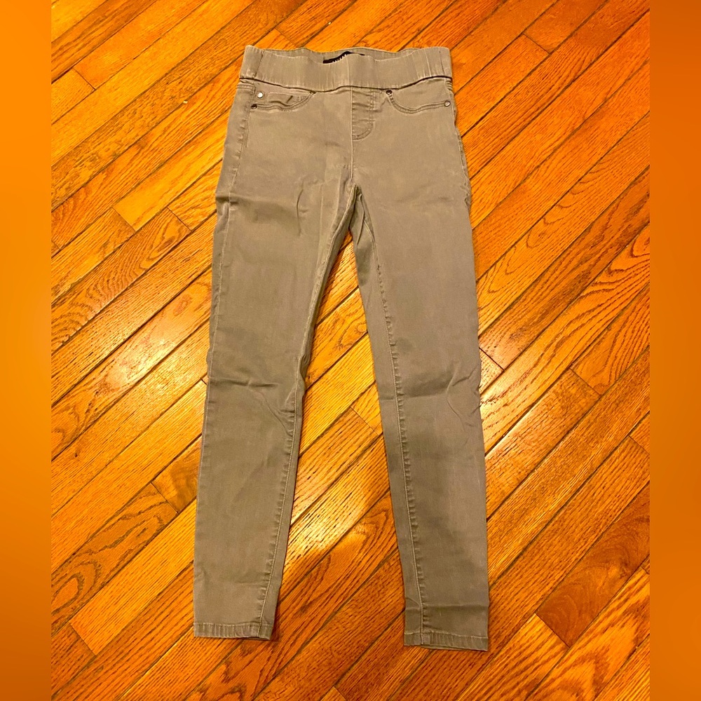 Liverpool Jeans Company Jeggings Burgundy size 0/25 petite super soft